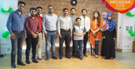 41552581_10156505041205540_3212452223908839424_n-768×486